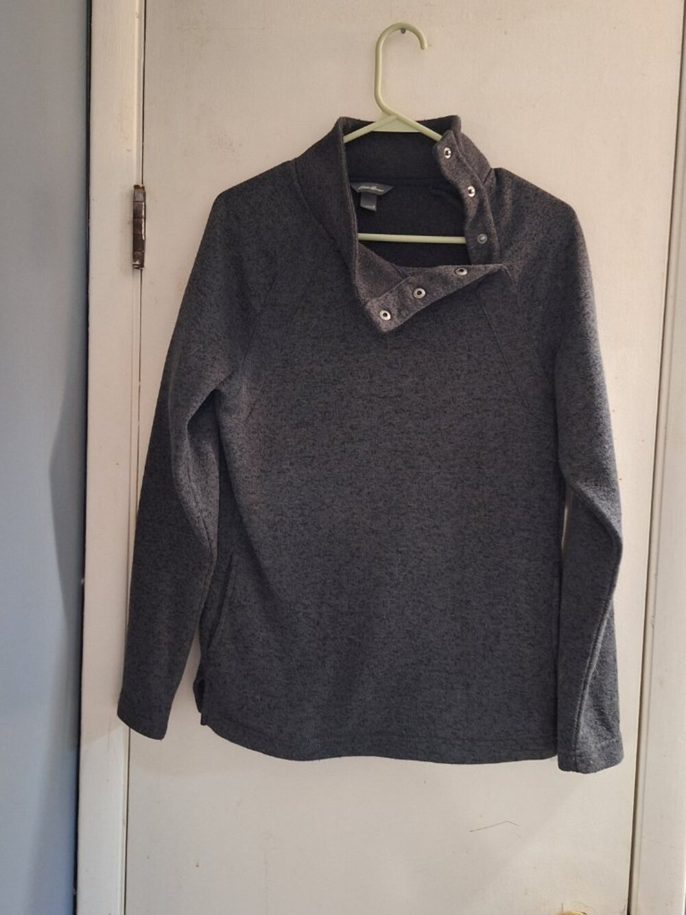 eddie bauer 3 snap on button mock neck sweater